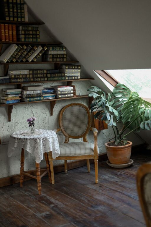 Simple Ways to Create a Relaxing Reading Nook at Home